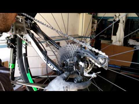 Biciclette piton sostituzione camera d aria posteriore